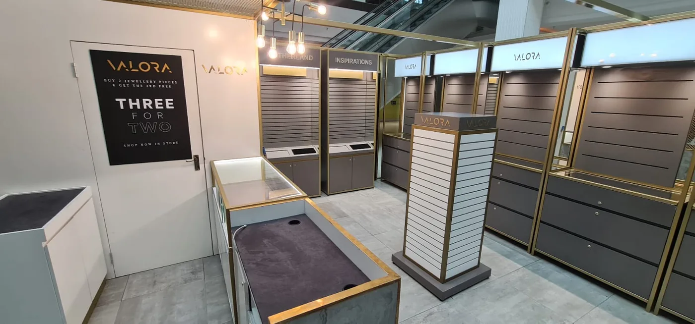 Dark retail display units